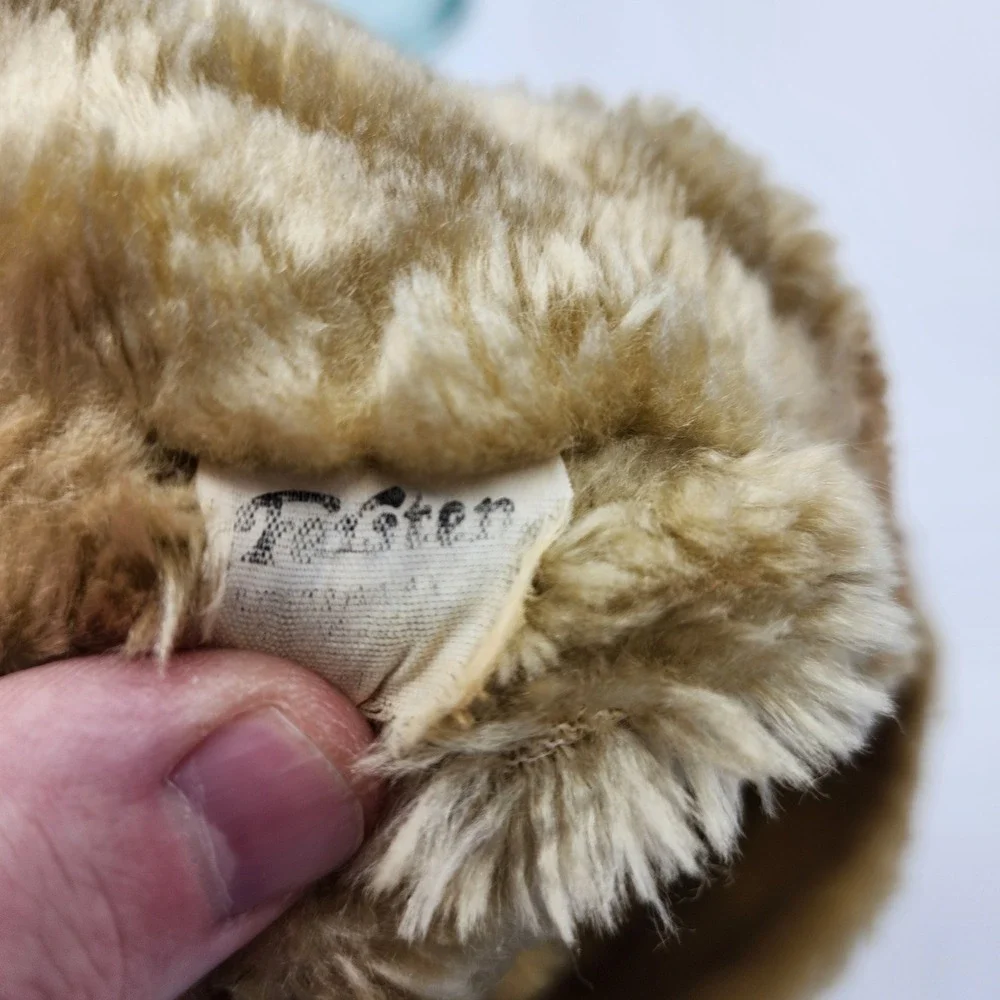 VTG Totes Genuine Shearling Sheepskin‎ Cloche Hat Suede Winter Bucket Cap Tan